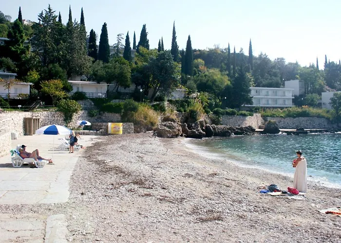 Family Friendly House With A Swimming Pool Mlini, Dubrovnik - 12828 Ferienhaus *