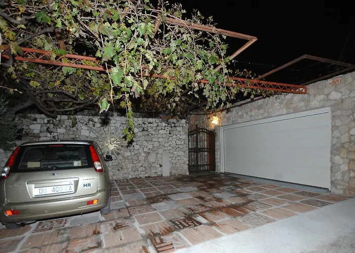 Family Friendly House With A Swimming Pool Mlini, Dubrovnik - 12828 Ferienhaus