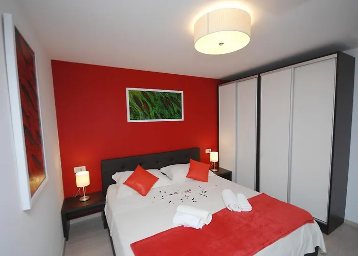 Family Friendly House With A Swimming Pool Mlini, Dubrovnik - 12828 Ferienhaus *