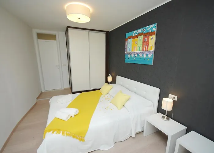 Ferienhaus Family Friendly House With A Swimming Pool Mlini, Dubrovnik - 12828 *