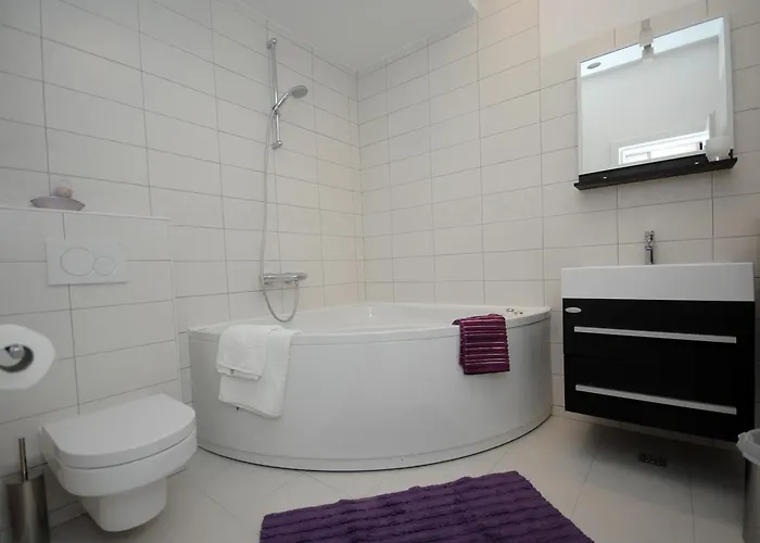 Family Friendly House With A Swimming Pool Mlini, Dubrovnik - 12828 Ferienhaus
