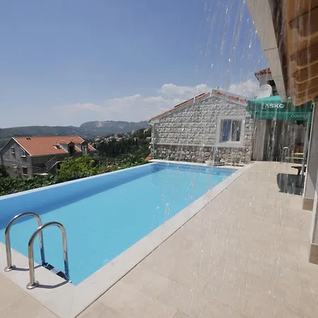 Family Friendly House With A Swimming Pool Mlini, Dubrovnik - 12828 Mlini