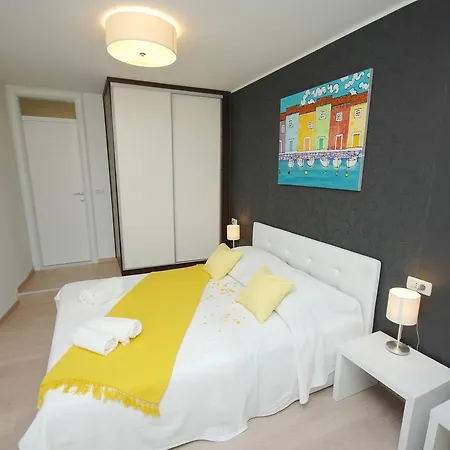 Dom wakacyjny Family Friendly House With A Swimming Pool Mlini, Dubrovnik - 12828 *