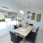 Family Friendly House With A Swimming Pool Mlini, Dubrovnik - 12828 Дом отдыха