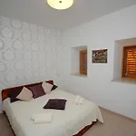 Family Friendly House With A Swimming Pool Mlini, Dubrovnik - 12828 Дом отдыха