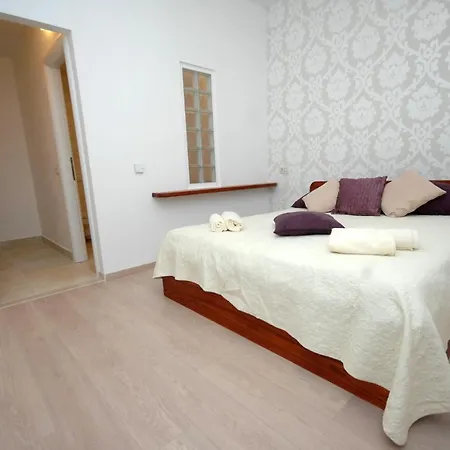 Family Friendly House With A Swimming Pool Mlini, Dubrovnik - 12828 Ferienhaus Mlini